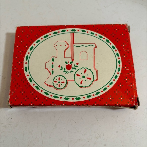 🛍️3/$30 Vintage Russ ceramic train Christmas holiday tree ornament decoration‎ - Picture 4 of 12